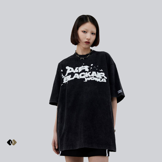 Camiseta Casual Unisex con Alfabeto Graffiti Retro y Diseño Personalizado - Image 3