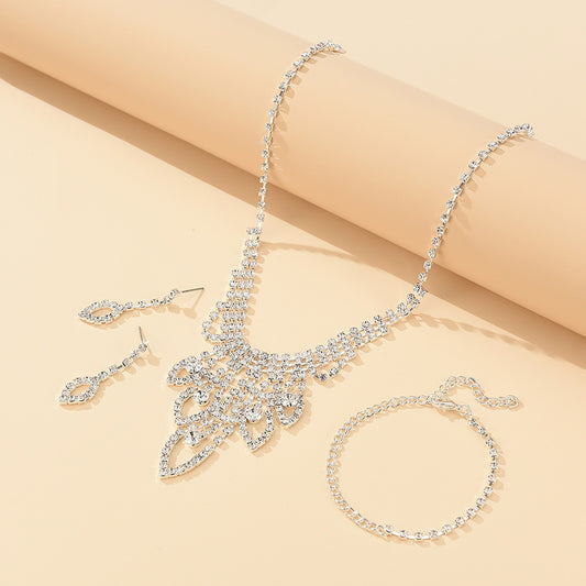 Conjunto de Joyería Nupcial Elegante - Collar Minimalista