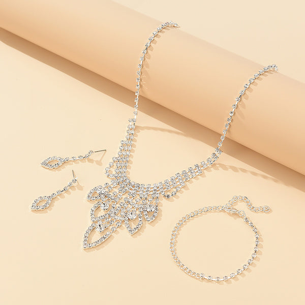 Conjunto de Joyería Nupcial Elegante - Collar Minimalista