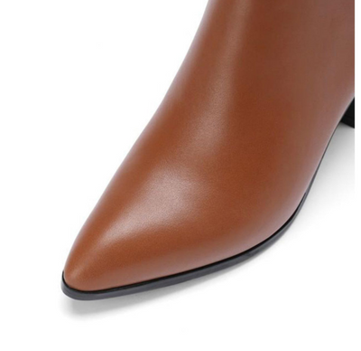 Botas Altas de Cuero con Tacón Grueso y Punta Afilada - Image 12