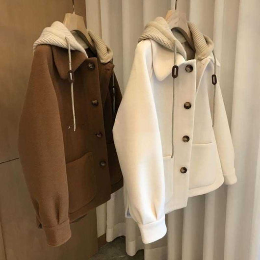 Abrigo de Lana Acolchado con Capucha - Diseño Patchwork Exclusivo para Otoño e Invierno