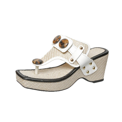 Sandalias Tipo Chancla con Cuña para Tallas Grandes - Image 4