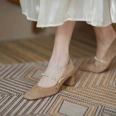 Tacones Altos Slip-On con Moño y Detalles de Perlas en Cuero - Image 7