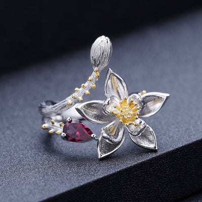 Anillo con Flor Silvestre Incrustada en Gema Natural - Image 6