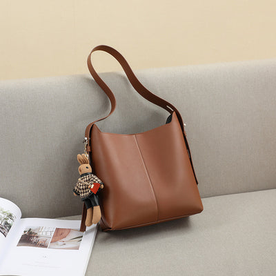 Bolsa Shoulder Bucket de Cuero - Gran Capacidad para Todo lo que Necesitas - Image 8