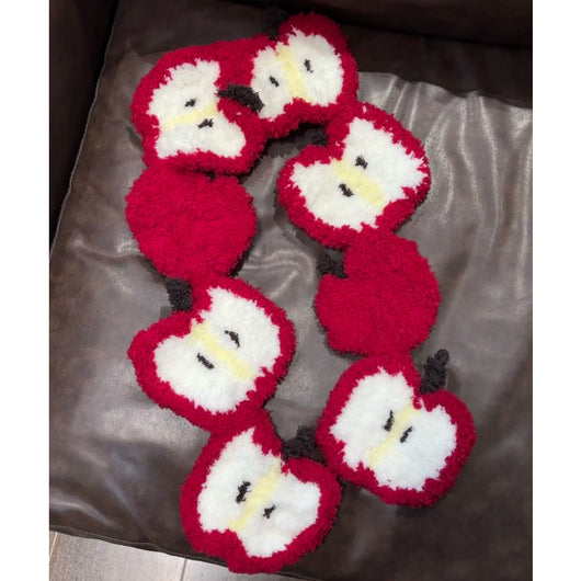 Bufanda Navideña Otoño-Invierno con Diseño de Manzana Tejida - Image 9