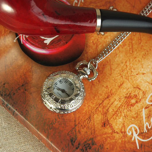 Reloj de Bolsillo Plateado con Números Romanos - Image 11