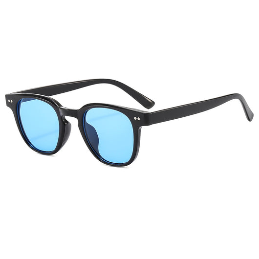 Brown square-frame sunglasses with brown lenses, suitable for sun protection and fashion wear. - Image 10