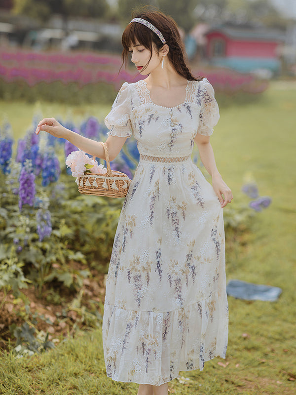 Vestido Cuadrado con Mangas Abullonadas - Primer Amor Delicado