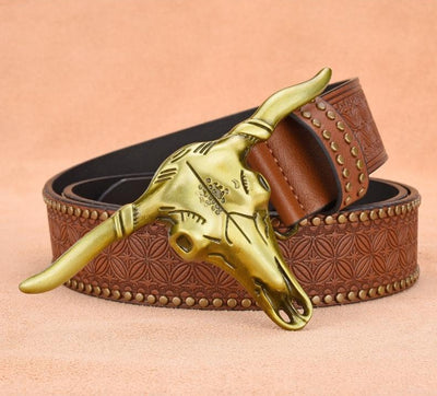 Cinturón de Cuero Genuino para Hombre con Remaches Grabados - Image 15