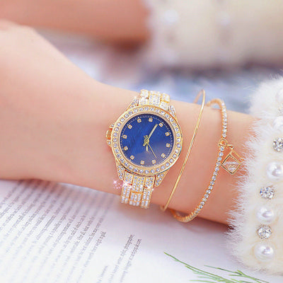 Reloj de Moda para Mujer con Diamantes Completos - Image 7