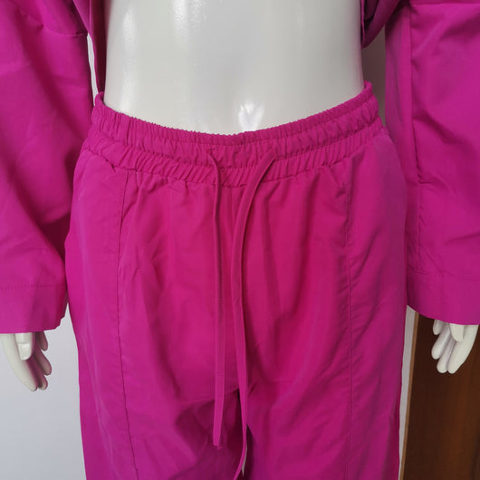Conjunto de Dos Piezas: Camisa Suelta Moderna y Pantalón Skinny Cintura Alta - Image 5