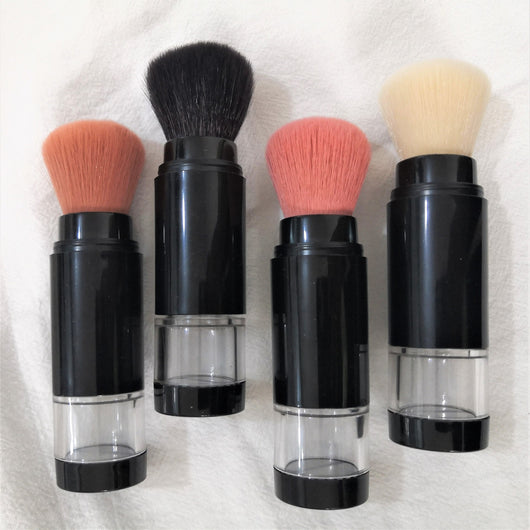 Brocha de Maquillaje Multifuncional en Fibra de Lana Peak Light - Image 11