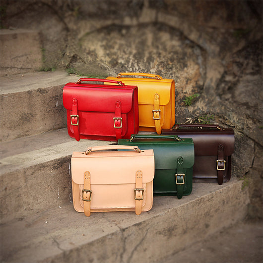 Bolso Crossbody Británico de Estilo Clásico - Image 4