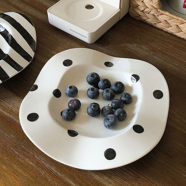 Plato Postre Porcelana Onda Puntos y Rayas Diseño Irregular - Image 6