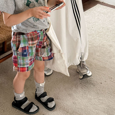 Pantalones Cortos de Verano con Costuras de Diseño para Niños y Niñas - Image 3