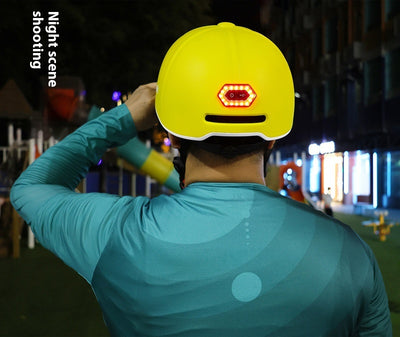 Casco de Ciclismo Urbano con Lámpara LED Recargable Trasera - Image 7