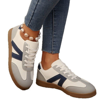 Zapatillas de Entrenamiento Planas Alemanas a Juego para Mujer - Image 5