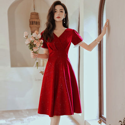 Vestido de Novia Vino Tinto Toast Bride - Diseño Elegante para Compromisos y Bodas - Image 7