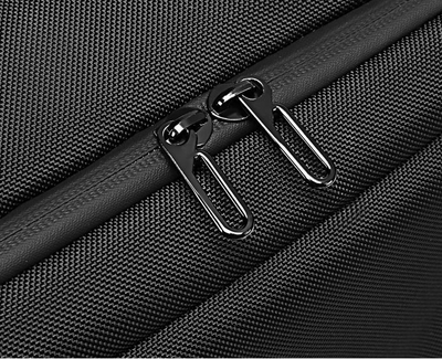 Mochila Outdoor para Hombre con Diseño Moderno y Funcional - Image 16