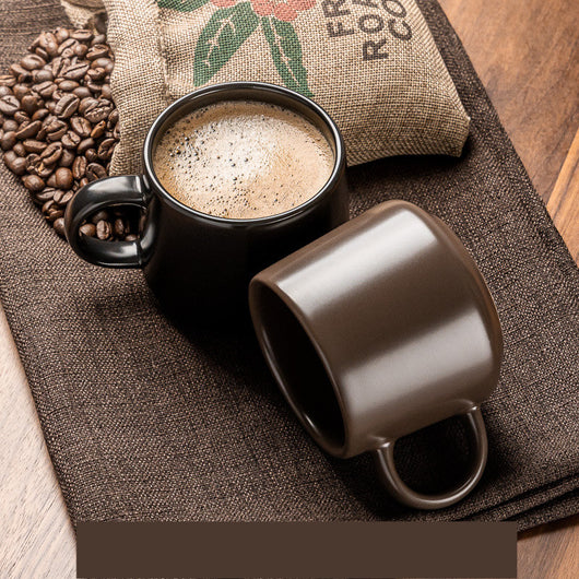 Taza de Cerámica Retro Negra Mate para Café - Image 9