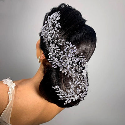 Diadema Nupcial con Cristales Brillantes y Flores de Aleación - Image 7