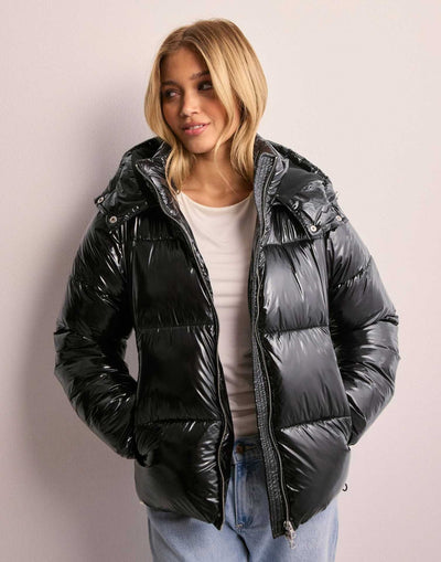 Chaqueta Deportiva Acolchada con Capucha para Mujer - Image 17