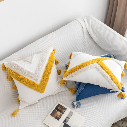 Almohada Decorativa Geométrica con Bordado Tufado - Image 5