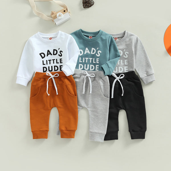 Conjunto Infantil con Estampado de Letras