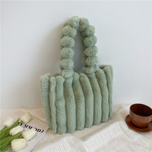Bolso de Hombro Amplio con Capacidad Grande y Diseño Moderno en Peluche - Image 10