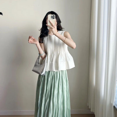 Blusa sin Mangas con Cuello Redondo y Falda Plisada Amplia