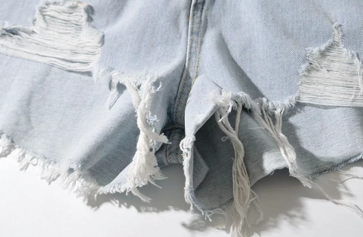 Shorts Denim Rotos con Tirantes para Mujer - Image 8