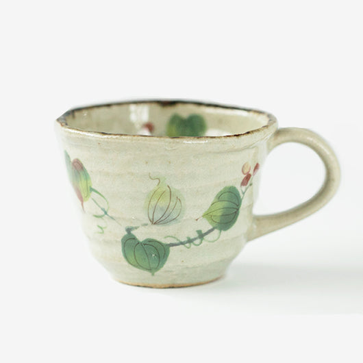 Juego de Taza y Platillo de Cerámica Artesanal con Diseño Floral - Image 3
