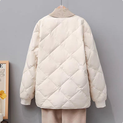 Chaqueta Corta Acolchada con Diseño Rombo para Mujer - Image 3