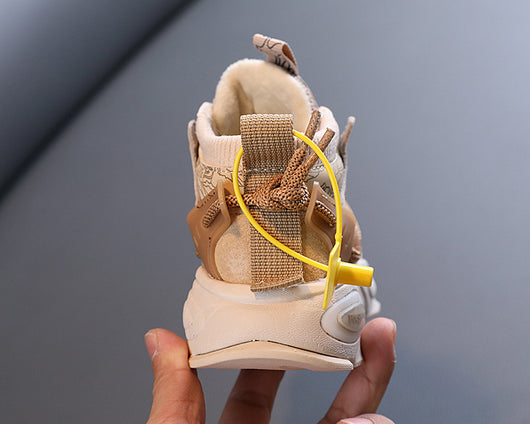 Tenis Deportivos Medianos de Suela Blanda para Estudiantes Universitarios - Image 10