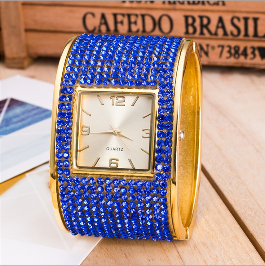 Reloj de Moda con Diamantes - Image 13
