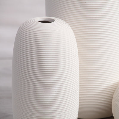 Vajilla de Porcelana Floral con Diseño Minimalista Moderno - Image 4