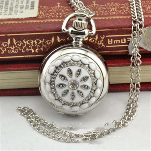 Reloj de Bolsillo con Cadena Plateada - Image 4