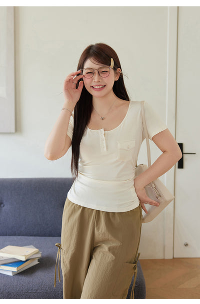 Blusa Corta Ajustada y Cómoda de Manga Corta - Image 15