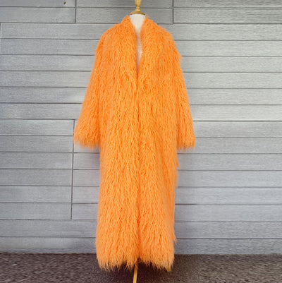 Abrigo de Invierno para Mujer en Cuero con Detalles de Piel - Image 8