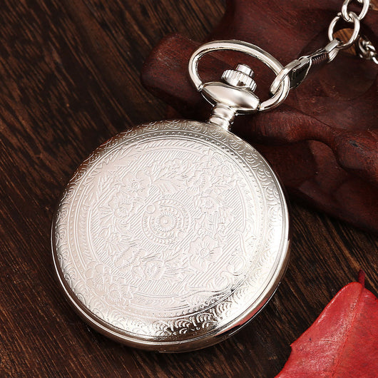 Reloj de Bolsillo Grande Estilo Vintage con Patrón de Escudo Dorado y Movimiento Cuarzo - Image 12