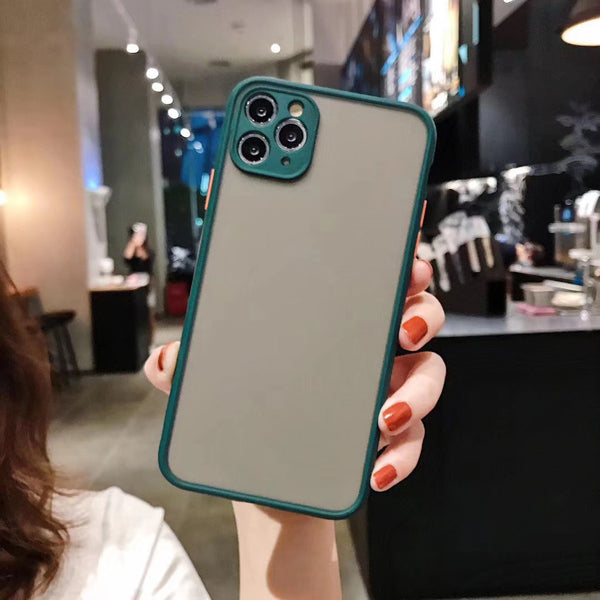 Funda Mate para Celular - Diseño Minimalista y Protección Diaria - Image 3