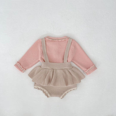 Conjunto de Dos Piezas para Bebé Niña - Cardigan Bicolor con Falda Pantalón Suspensores - Image 14