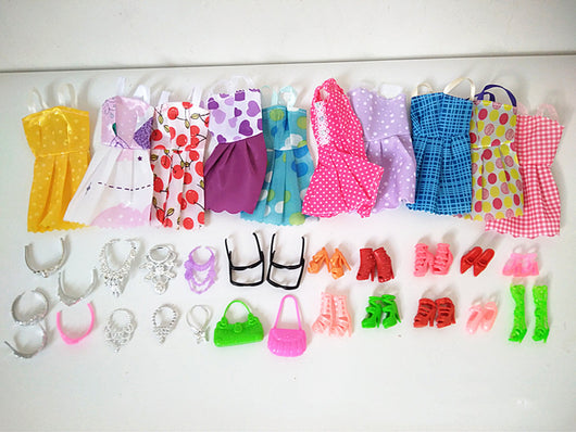 Conjunto de Vestir para Casa de Muñecas Infantil - Image 6