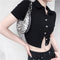 Polo Crop Top Universitario Love Button Negro Verano