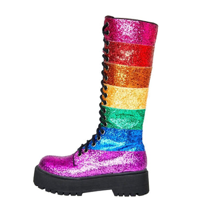 Botas Martin con Plataforma, Lentejuelas y Detalles en Contraste - Image 3