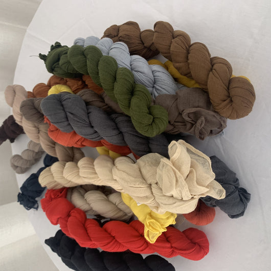 Pañuelo Twist Volantes Colores Pastel Accesorio Compacto