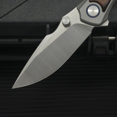 Cuchillo de Supervivencia Plegable Warhawk Acero Titanio para Camping y Outdoor - Image 11
