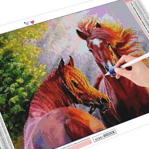 Cuadro de Punto de Cruz Caballo con Diamante - Diseño Geométrico para el Hogar - Image 6
