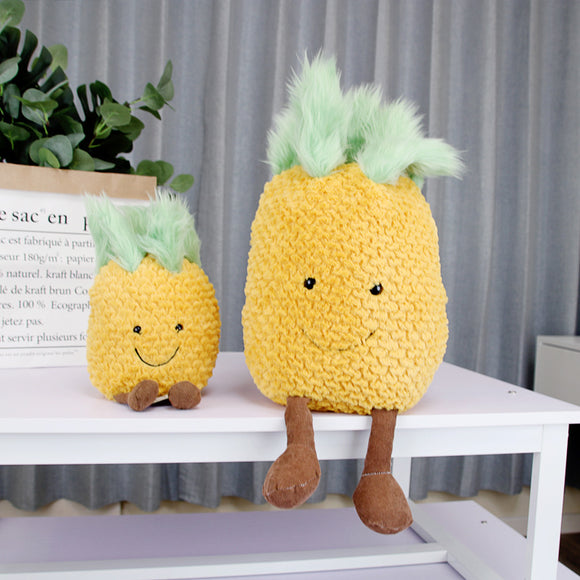 Peluche de Fresa Interactivo con Diseño Realista